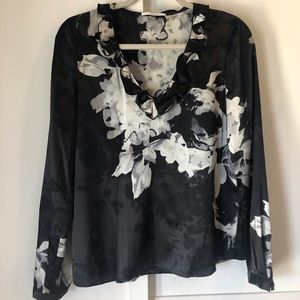 Tahari blouse